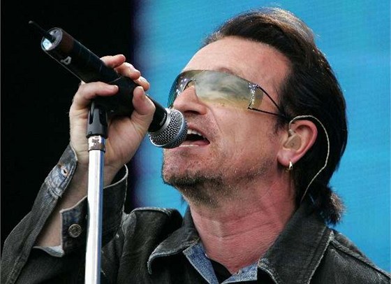 Bono, zpvák kapely U2