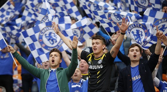 Fanouci londýnské Chelsea pi finále Evropské ligy.