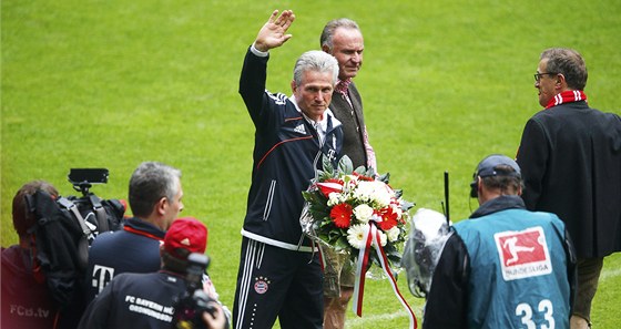 Jupp Heynckes se nakonec rozlouil nejem s Bayernem, ale i s trenérskou kariérou.