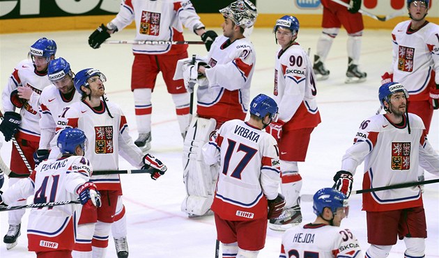 VZH�RU DOM�. �e�tí hokejisté si práv� uv�domují, �e pro n� sv�tový �ampionát