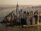 Pohled na panorama New Yorku s ji tém dokonenou budovou nového Svtového