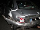 Audi, které naboural idi Fordu pedjídjící na Jablonecku pes dvojitou