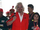 Nejvyí, nejstarí a nejvousatjí letuka AirAsia - miliardá Richard Branson