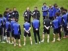 Trenér Rafael Benítez vysvtluje, co budou hrái Chelsea dlat na posledním