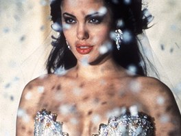 Angelina Jolie v televizním filmu Gia (1998)