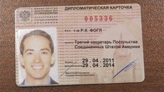 Diplomatický pr�kaz vystavený na jméno Ryan Christopher Fogle (14. kv�tna 2013)