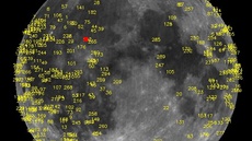 M�síc s vyzna�enými místy dopad� meteorit�