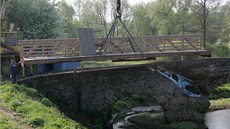 Úřady konečně našly společnou řeč a oprava historického poničeného mostu v