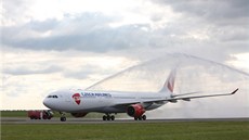 Airbus A330-300, který si SA pronajaly od svého meninového vlastníka,