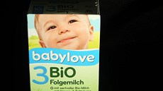 Babylove dtské mléko bio, 500 gram. V esku stojí 159, 9 K, v Nmecku 3,25