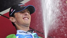 Ramunas Navardauskas slaví své vítězství v etapě Giro d´Italia.