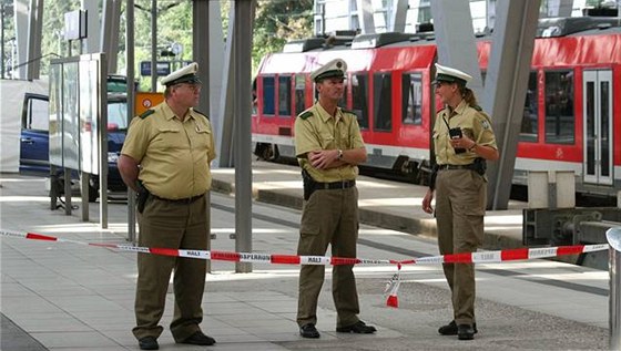 Policisté kvli vyetování uzaveli na nkolik hodin hlavní nádraí v Kielu