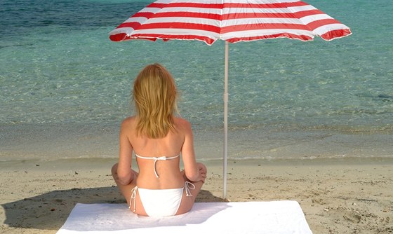 Pokud si v Itálii necháte ručník přes noc na pláži, můžete dostat vysokou pokutu.