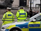 Policie v Londýn vyetuje maetový útok, který se odehrál u místních kasáren.