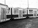 Vz . 9022 nasazený na linku . 3 na konené Nádraí Braník v roce 1991.