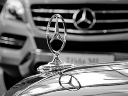 Mercedes-Benz klub v eské republice je jeden z nejstarích oficiálních klub...
