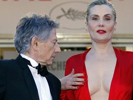 Roman Polanski nemohl odtrhnout oči od dekoltu své ženy.