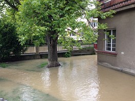 Havrie vodovodnho potrub v Praze 4 vyplavila tyi domy.