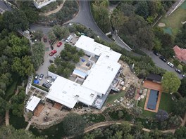 Letecký pohled na sídlo Jennifer Anistonové