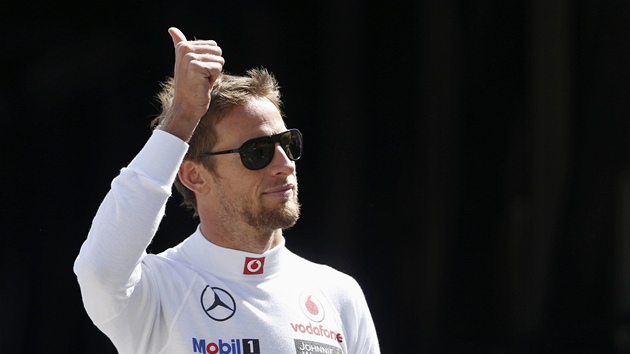 U M DOBR! Jenson Button hls, e je pipraven usednout do svho monopostu ped trninkem na Velkou cenu Monaka.