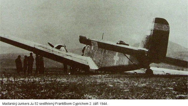 Maarsk Junkers 52 sestelen Frantikem Cyprichem 2. z 1944.