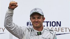 VÍTZ KVALIFIKACE. Nico Rosberg z Mercedesu se raduje, v kvalifikaci si vyjel