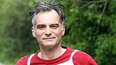 Za Vidouli b�el i herec Ivan Trojan, který bydlí nedaleko. (28. kv�tna 2013)