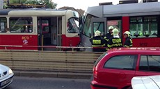 Na �erveném vrchu se v úterý ve�er srazily dv� tramvaje