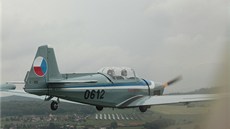 Zlín C-305 ve vzduchu