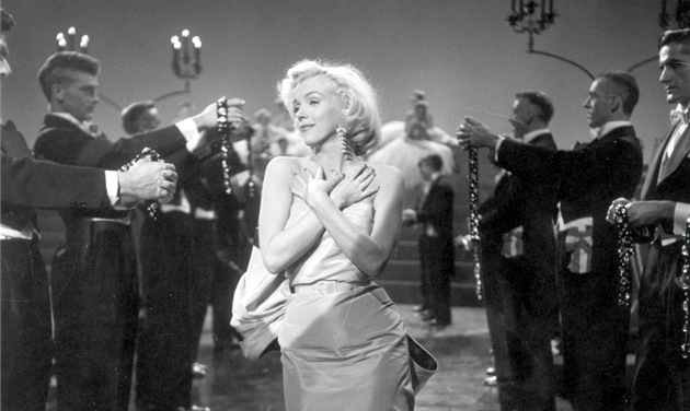 Marylin Monroeová. Krásná dáma, jejíž smrt vzbuzuje pochybnosti, by slavila kulatou stovku
