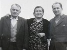 Frantiek Wiendl s rodinou po proputní z vzení v roce 1960.