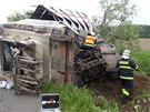 Nehoda popeláského auta poblí Horaovic