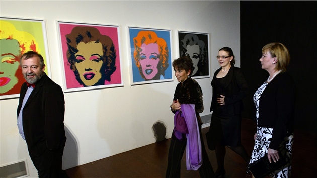 Slavnostního otevení výstavy o Marilyn Monroe se zúastnila i první dáma Ivana