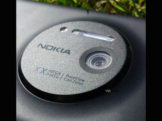 Nokia EOS