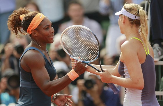 Po finále Roland Garros 2013: Maria Šarapovová a Serena Williamsová