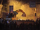 Protivládní demonstrace v Istanbulu (2. ervna 2013)