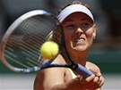 ZUBY NEHTY. Ruská tenistka Maria arapovová se snaí nco udlat s výsledkem
