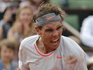 ÍLÍ Z POSTUPU. panlský tenista Rafael Nadal je v semifinále Roland Garros.