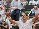 panlský tenista Rafael Nadal slaví postup do semifinále Roland Garros.