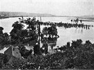 Pohled na zaplavenou holeovickou plá v roce 1890