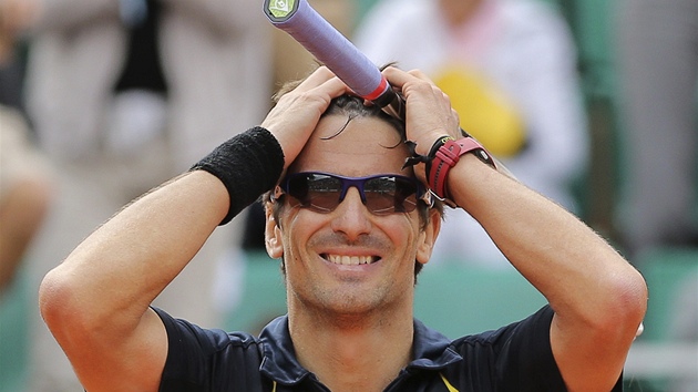 NEUVITELN. panlsk tenista Tommy Robredo potet za sebou na Roland Garros otoil stav 0:2 na sety.