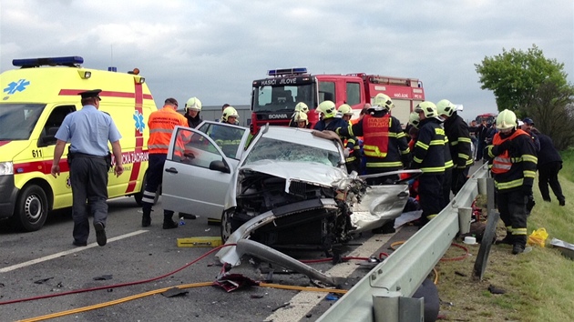 Vn nehoda na silnici mezi Psnic a Dolnmi Beany (6. ervna 2013).