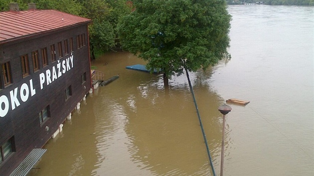 Zatopen lodnice na Csask louce (erven 2013)