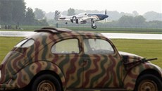 Ukázka inspirovaná vylodním v Normandii, v ní se pedvedl P 51 Mustang (1.