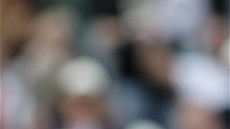 Maria arapovová se raduje z postupu do osmifinále Roland Garros.