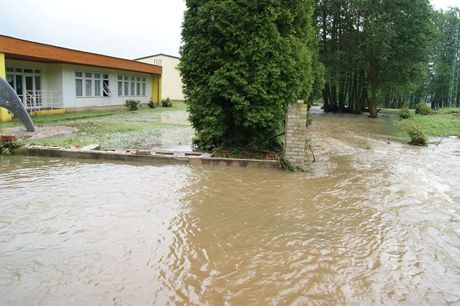 Loská blesková povode v Lubenci nejvíc pokodila kolku.