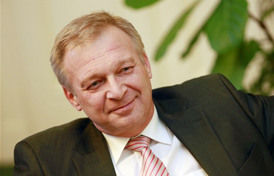 Bývalý ministr obrany Vlastimil Picek se stal starostou Brandýsa nad Labem