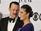 Tom Hanks a Rita Wilsonová (9. ervna 2013)