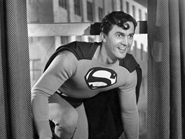 Kirk Alyn v seriálu Superman (1948)