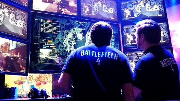 Na veletrhu E3 lze sí�ovou akci v Battlefieldu 4 sledovat z "velitelského stanovi�t�".